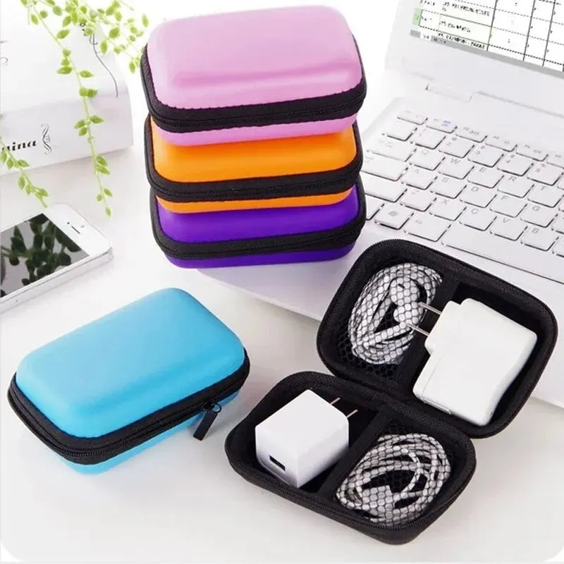 PRAKTIKO TechCase™ — Compact Electronics Organizer